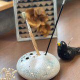 Sandstone flower spade