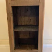 petit meuble d'appoint en noyer