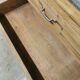 Commode en bois pied moustache