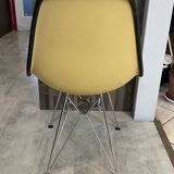 Fibreglass chair skai vinyl DSR Eiffel yellow Eames Herman Miller