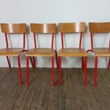 Chaises d'école