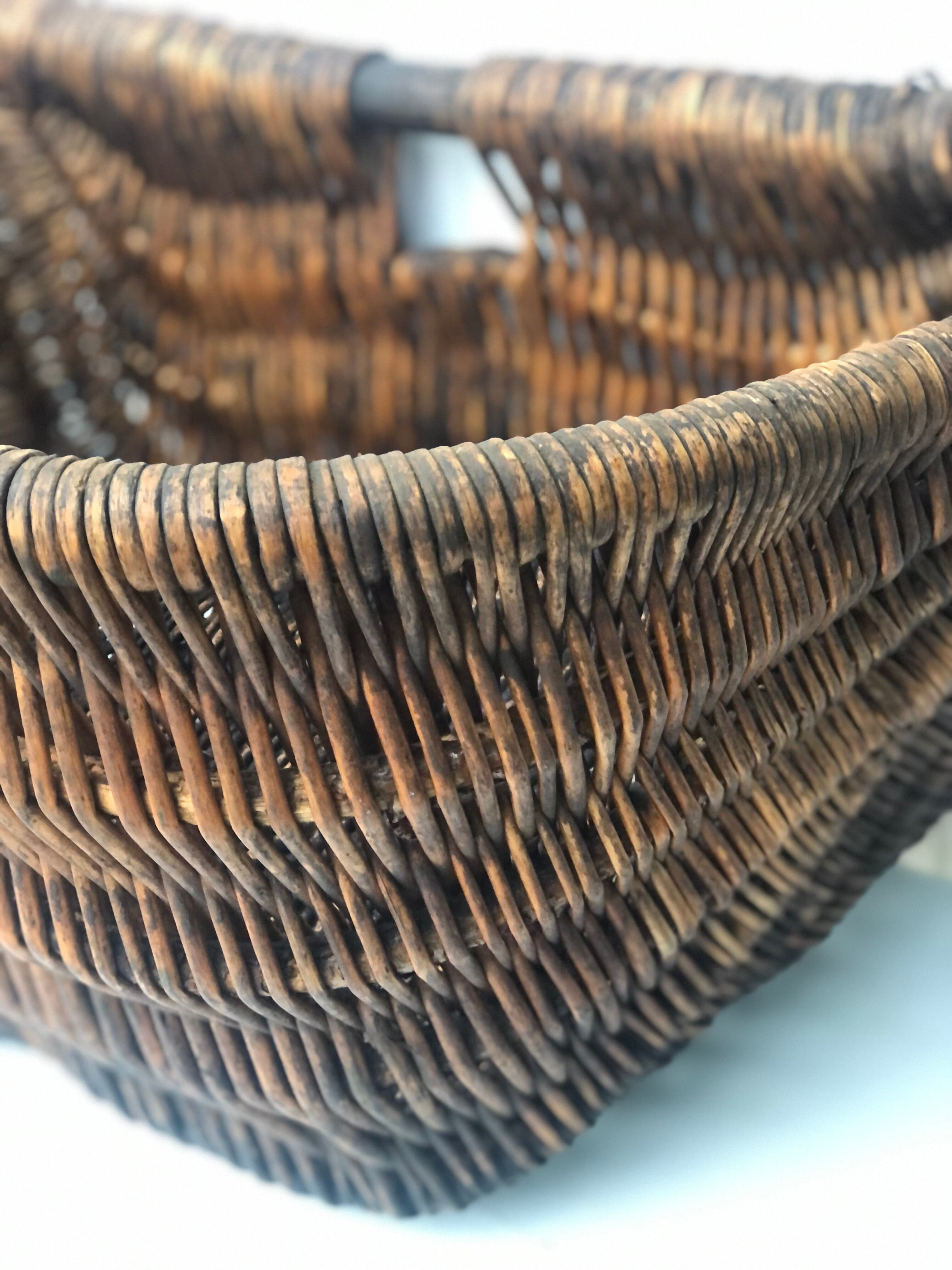 Harvest hood basket wood and wicker