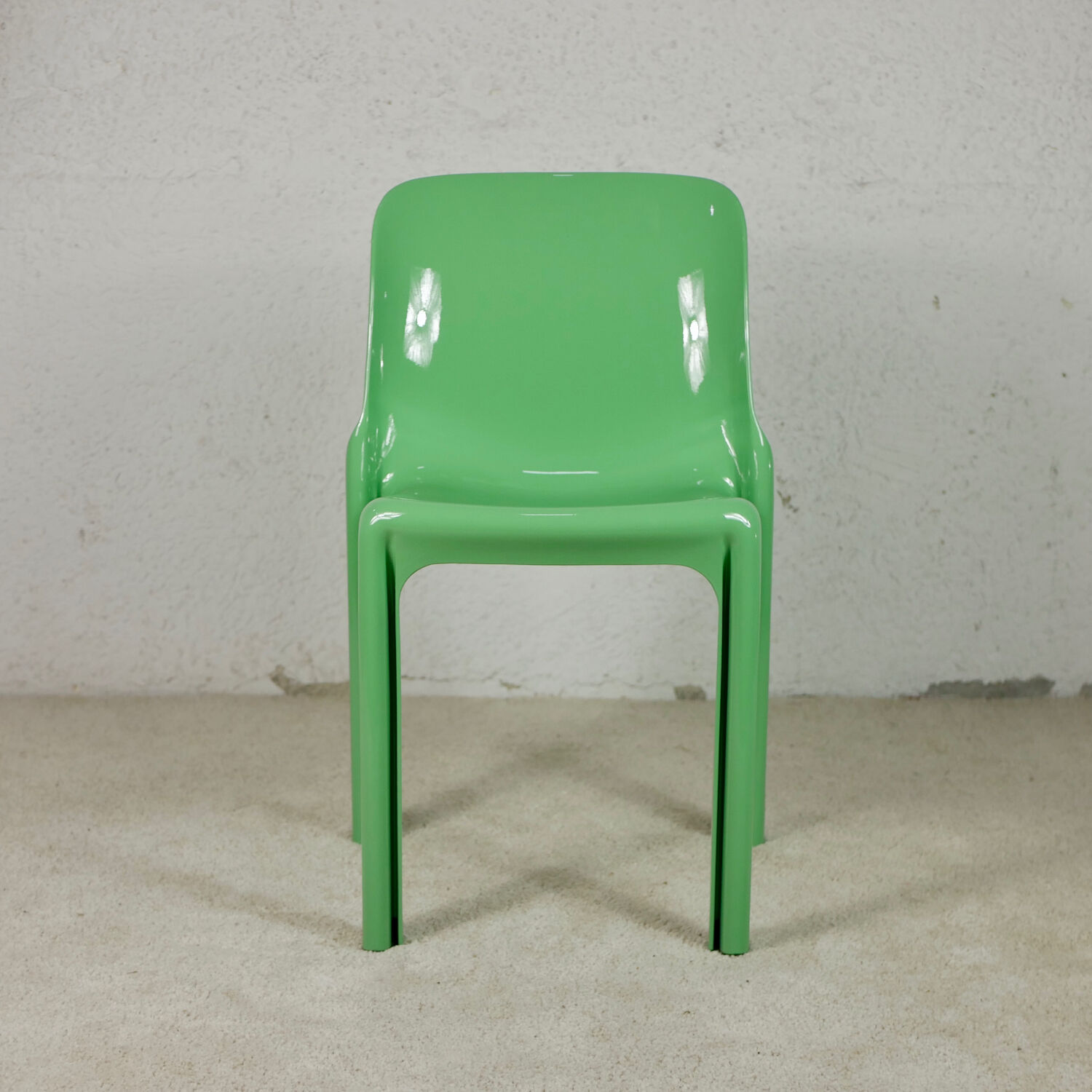 Series of 4 Selene Vico Magistretti chairs for Artemide