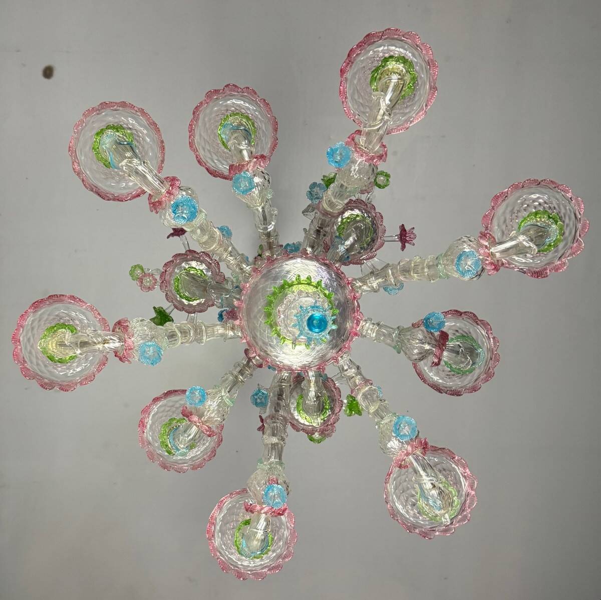 Rezzonico Venetian chandelier in multi-colored Murano glass, 9 light arms, circa 1940