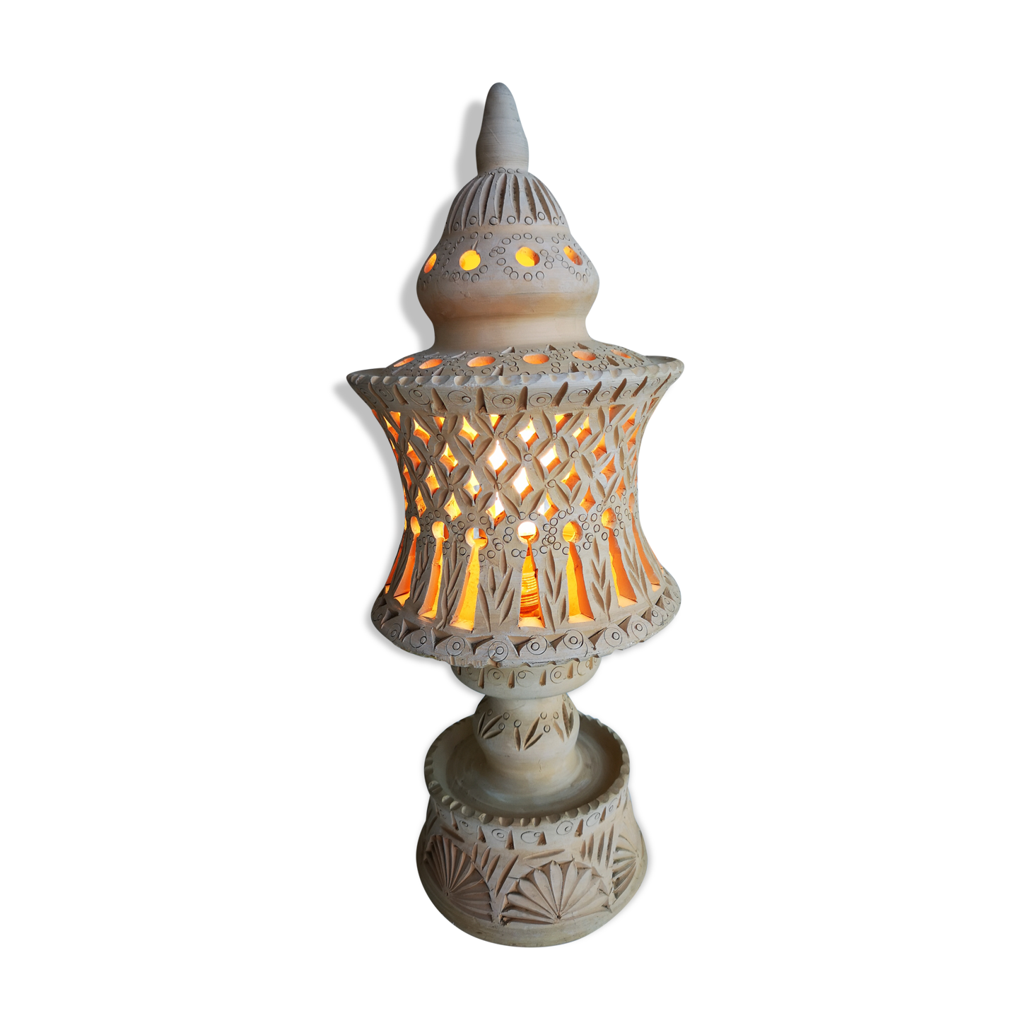 Terracotta photophore lamp