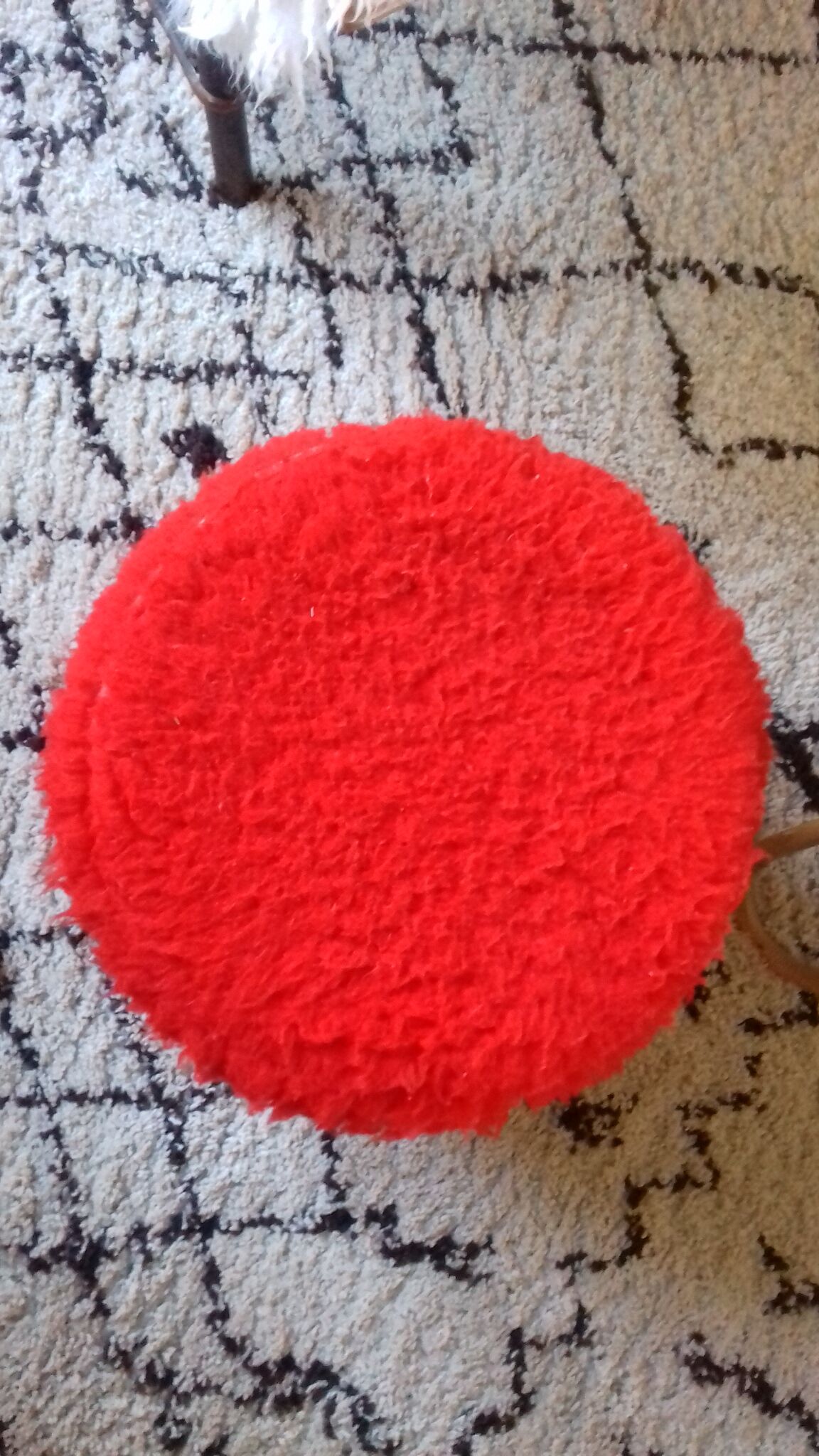 Pouf storage chest moumoute red vintage 1972 faux fur