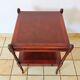 Table d'appoint en if par Bradley England