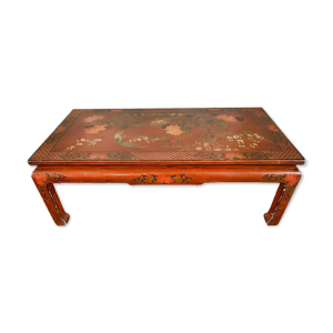 Table en laque rouge