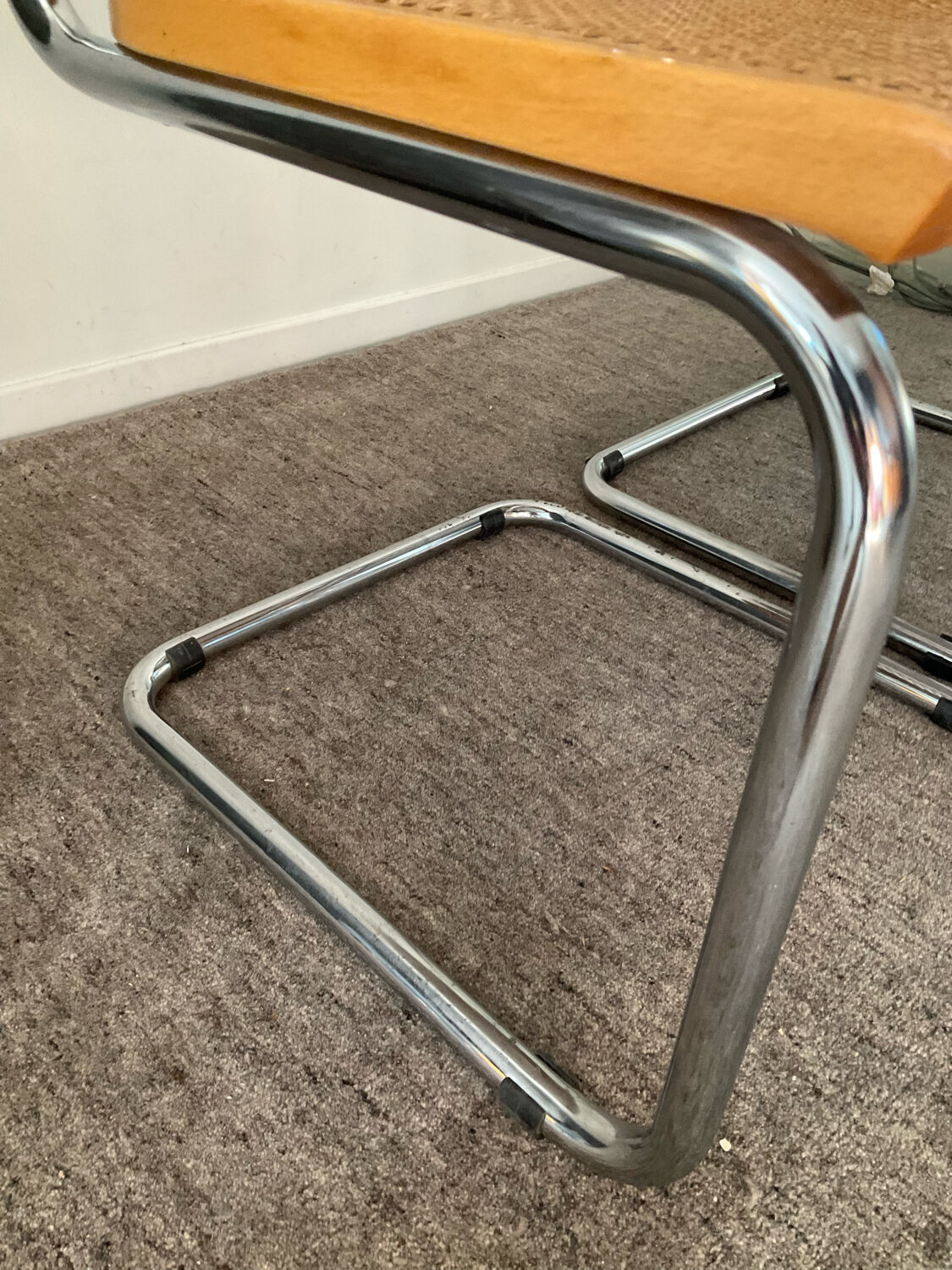 Pair of chairs Marcel Breuer Cesca B32