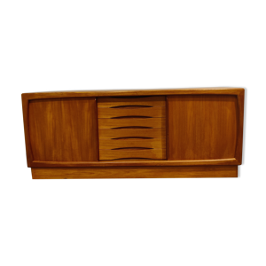 Buffet milieu siècle