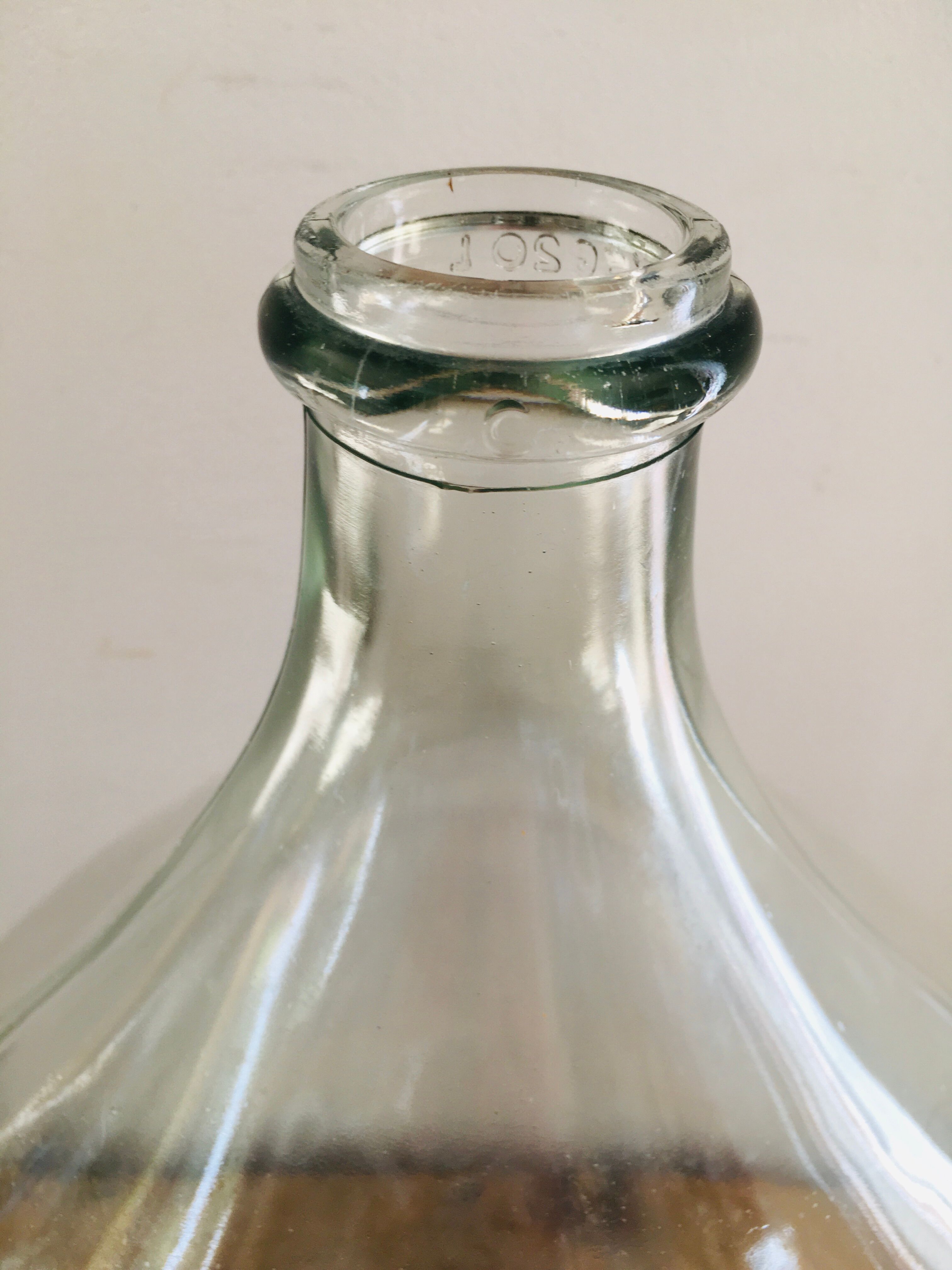 Demijohn