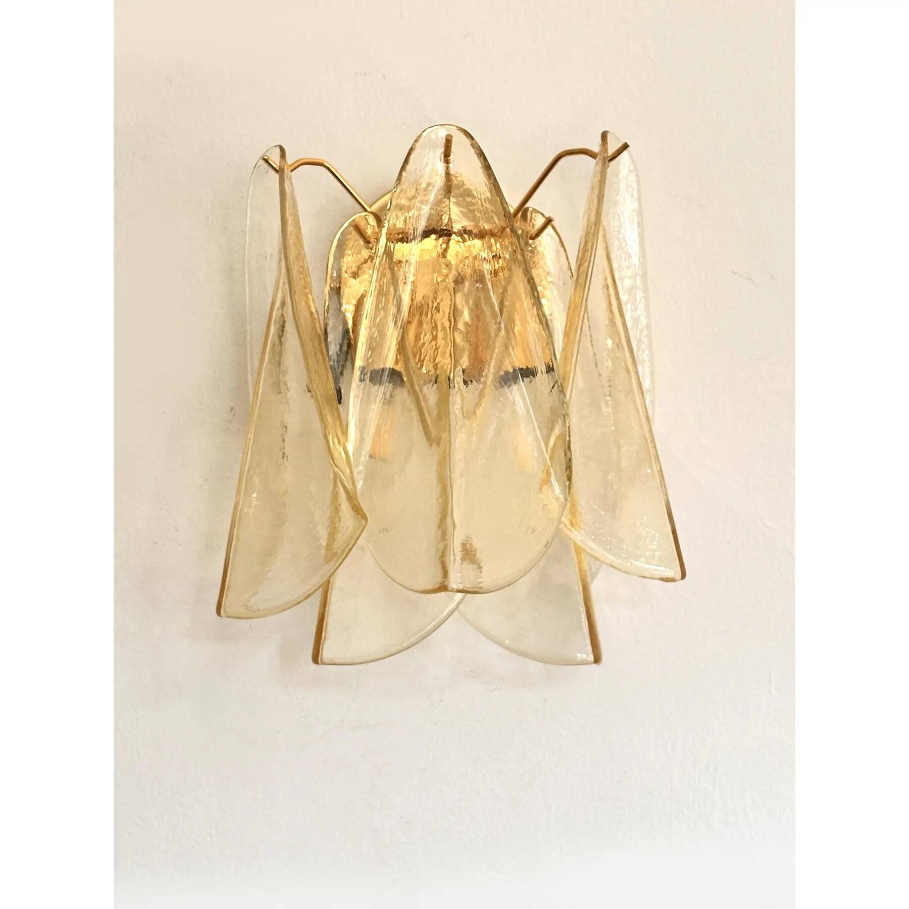Set of Two Amber “Rondini” Murano Glass Gold Wall Sconces in Mazzega Style