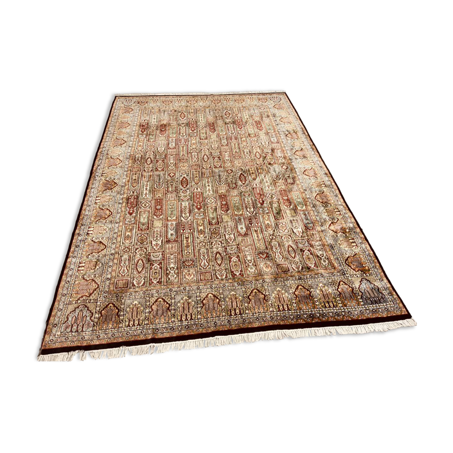 Tapis persan en soie d’exception