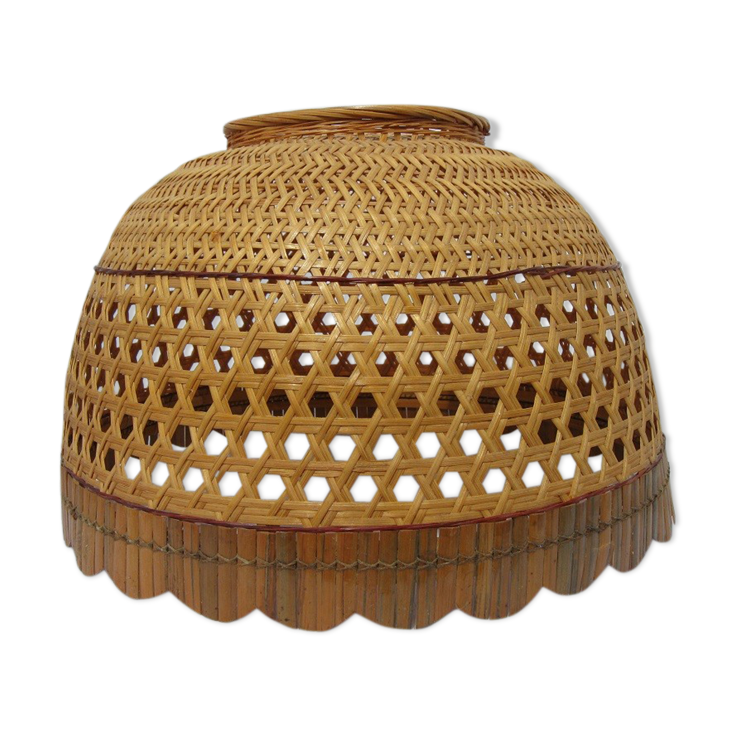 Wicker lampshade