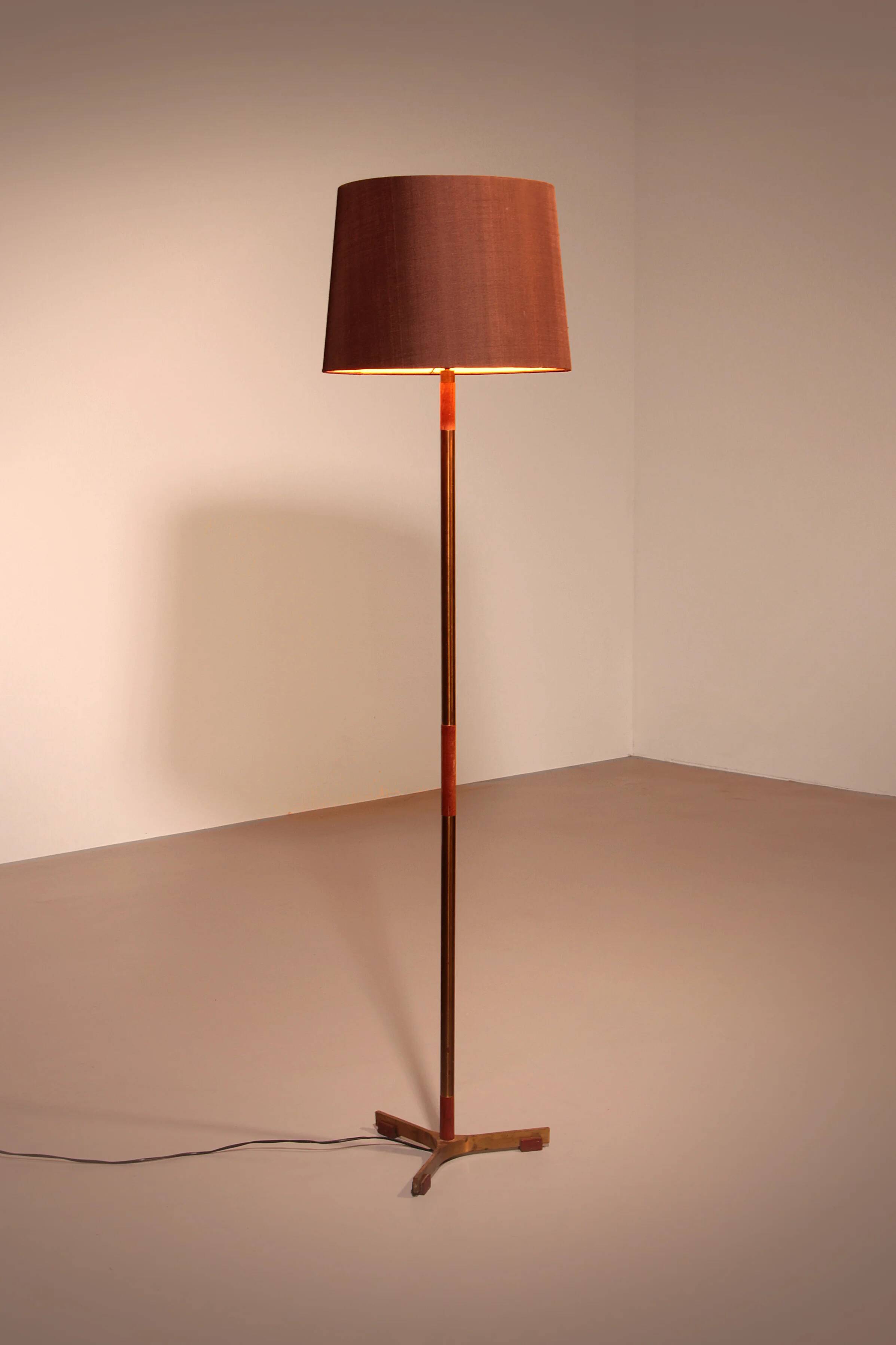 Lampadaire Monolit de Jo Hammerborg