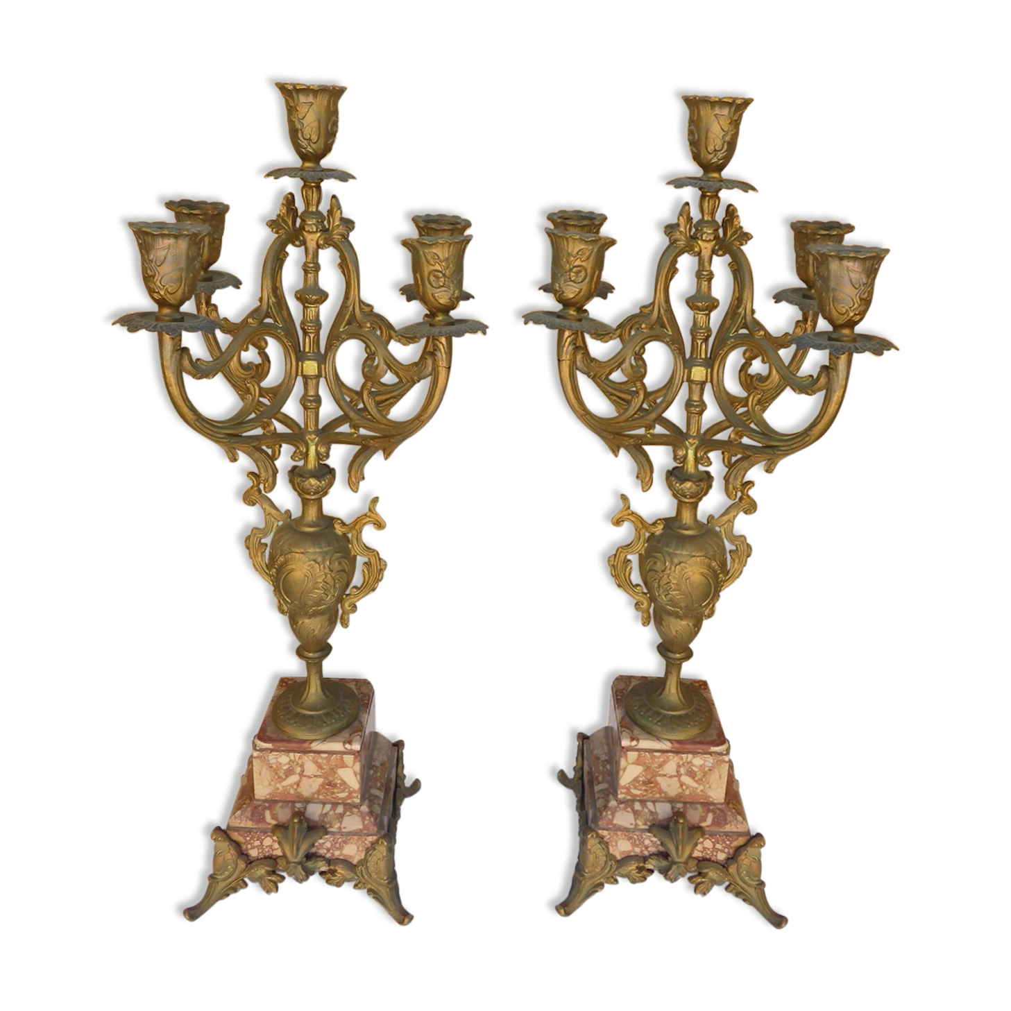 Pair candlesticks