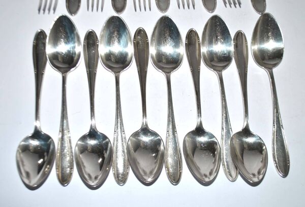 Lot de 20 couverts DEETJEN 100 moderniste 1960 - 10 fourchettes et 10 cuillères 18.5cm