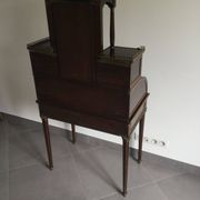 Bonheur Du Jour De Style Louis XVI En Acajou