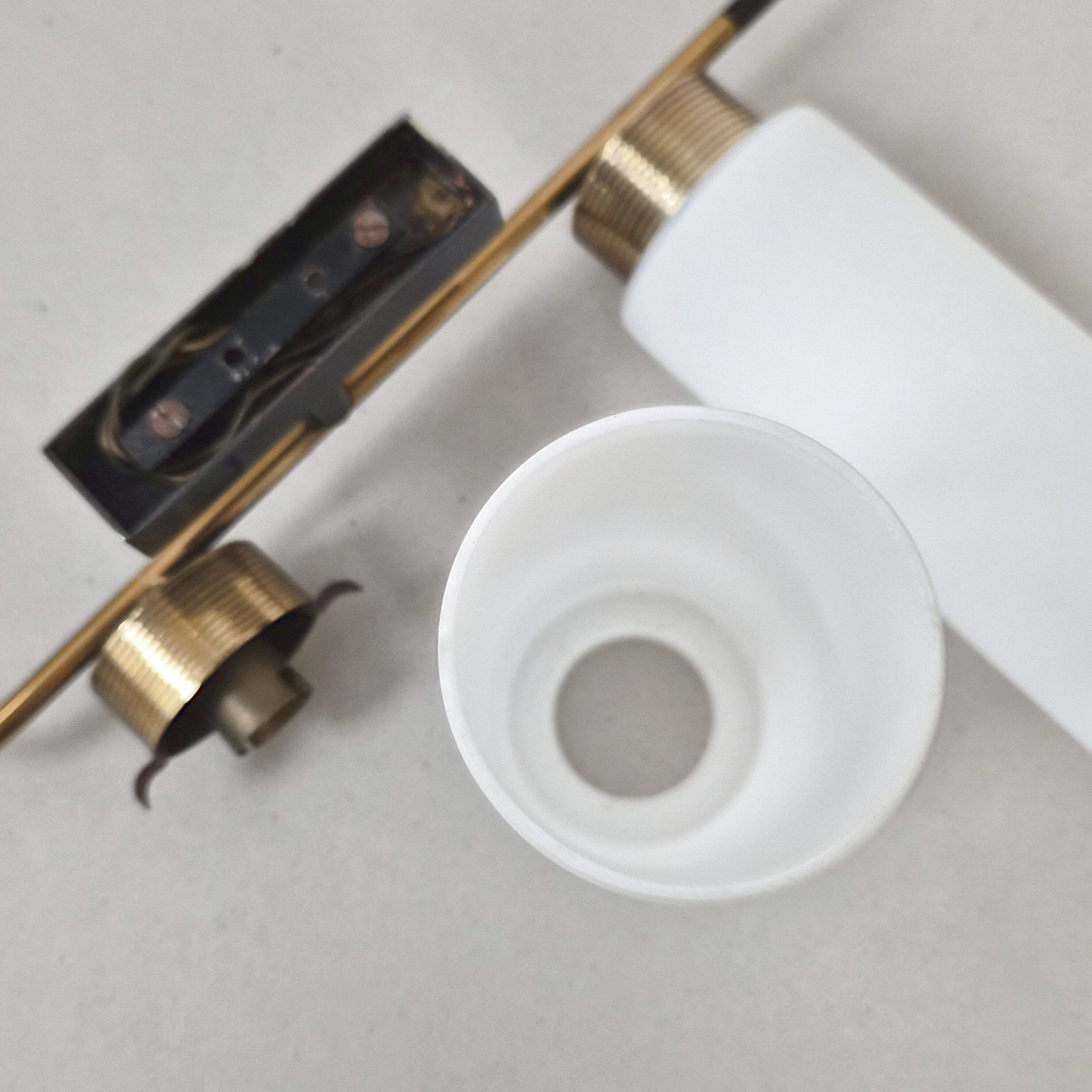 Vintage 1950 Arlus wall light