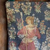 Belgian thousand-flower tapestry representing sheep shearing.