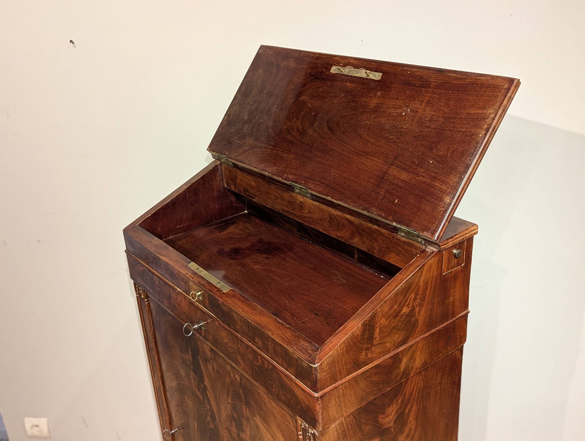Large 19th century mahogany writing desk