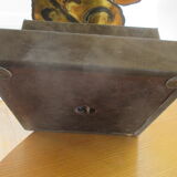 Golden metal brass flower lamp