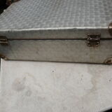 Vintage metal case