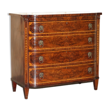 Commode Sheraton avec poignées tête de lion, 1859