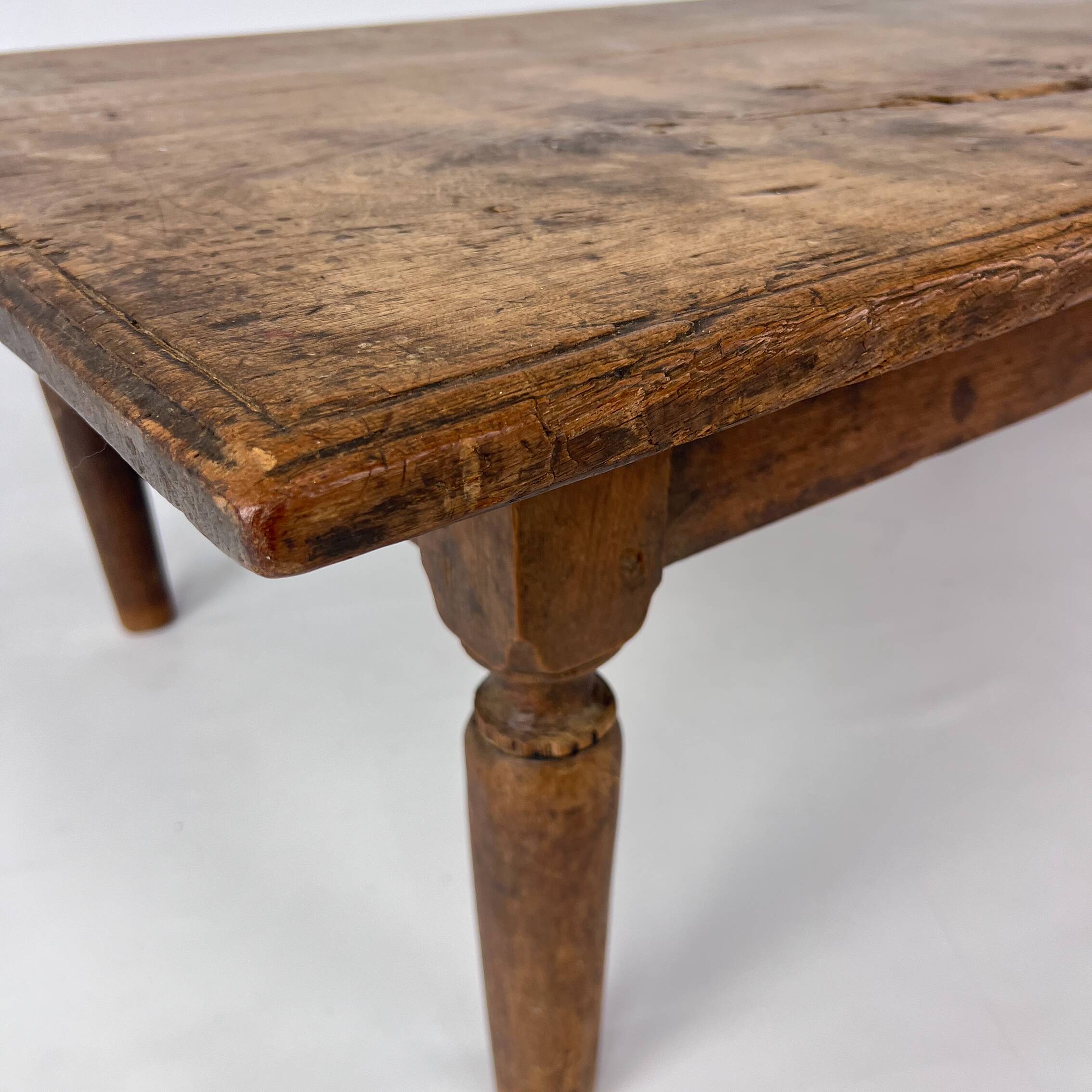 Table basse antique hollandaise en chêne, XIXe siècle