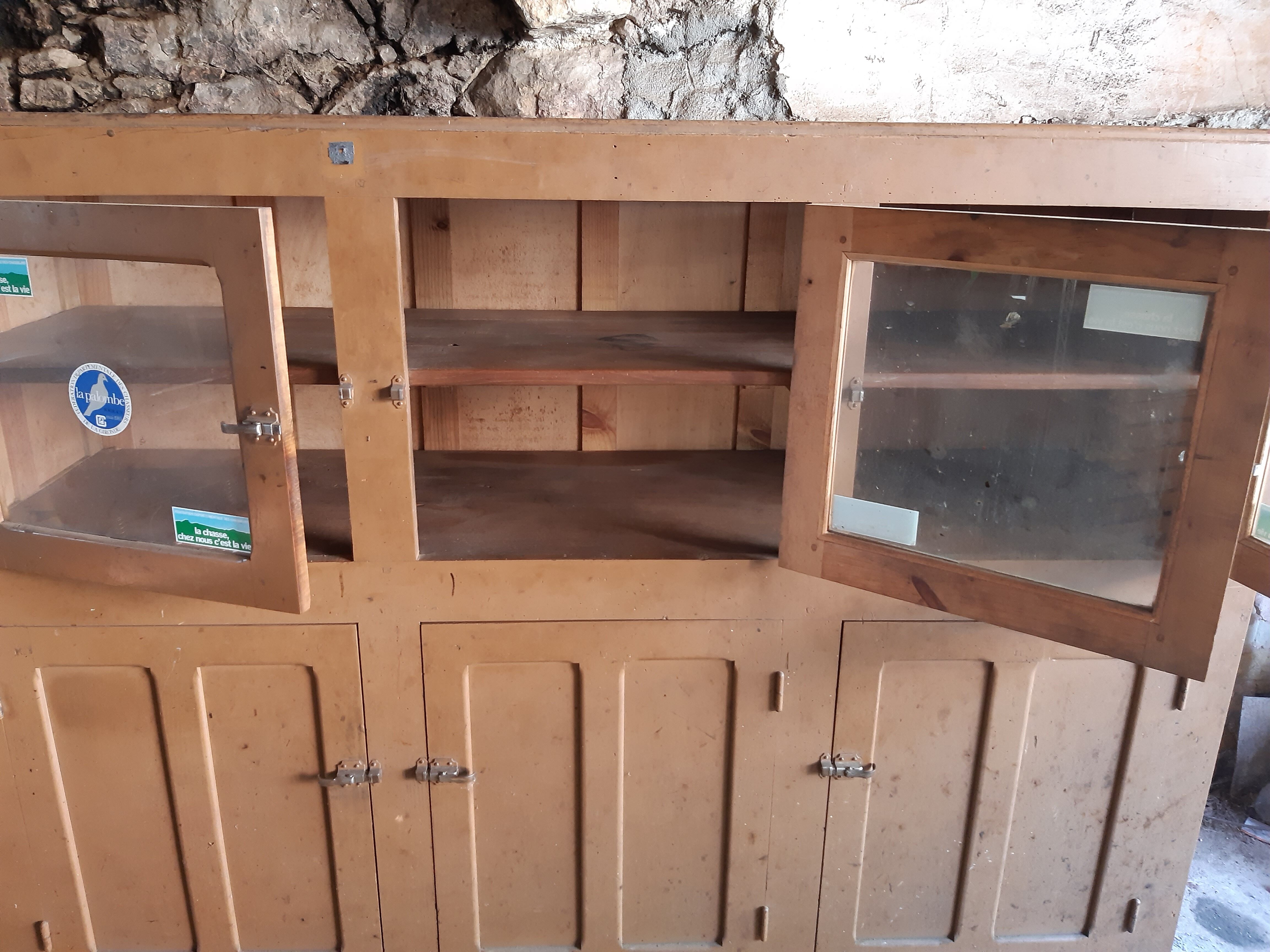 Antique gunsmith's showcase