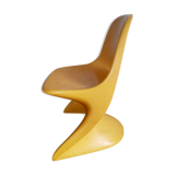 Yellow child chair Casalino 1 Alexander Begge for Casala