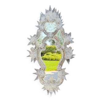 Miroir vénitien en verre de Murano chantourné, vers 1880