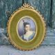 Portrait miniature medallion
