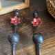 Pair of wall hooks in cast iron