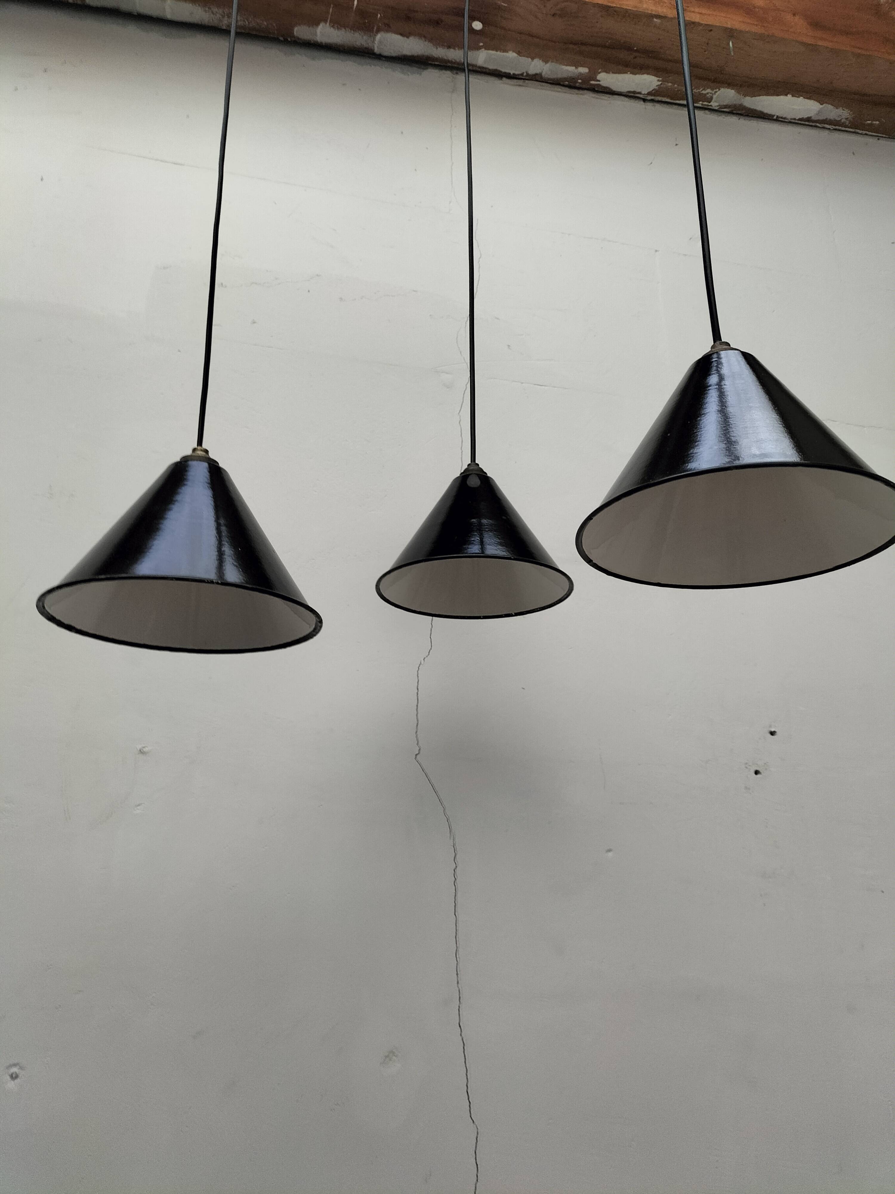 Enameled sheet metal pendant lights