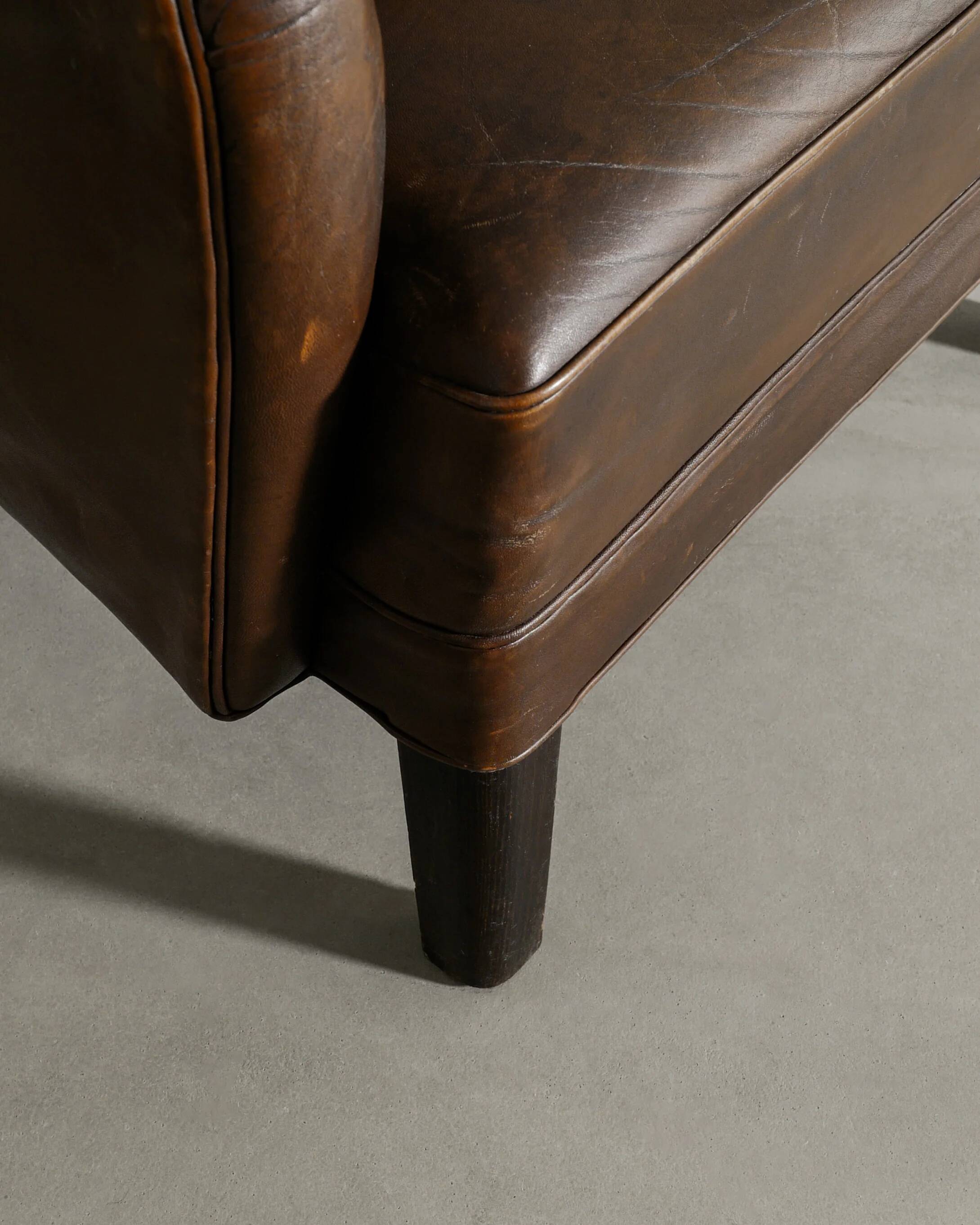 Vintage Danish "1669" Armchair in Brown Leather by Fritz Hansen, 1940s