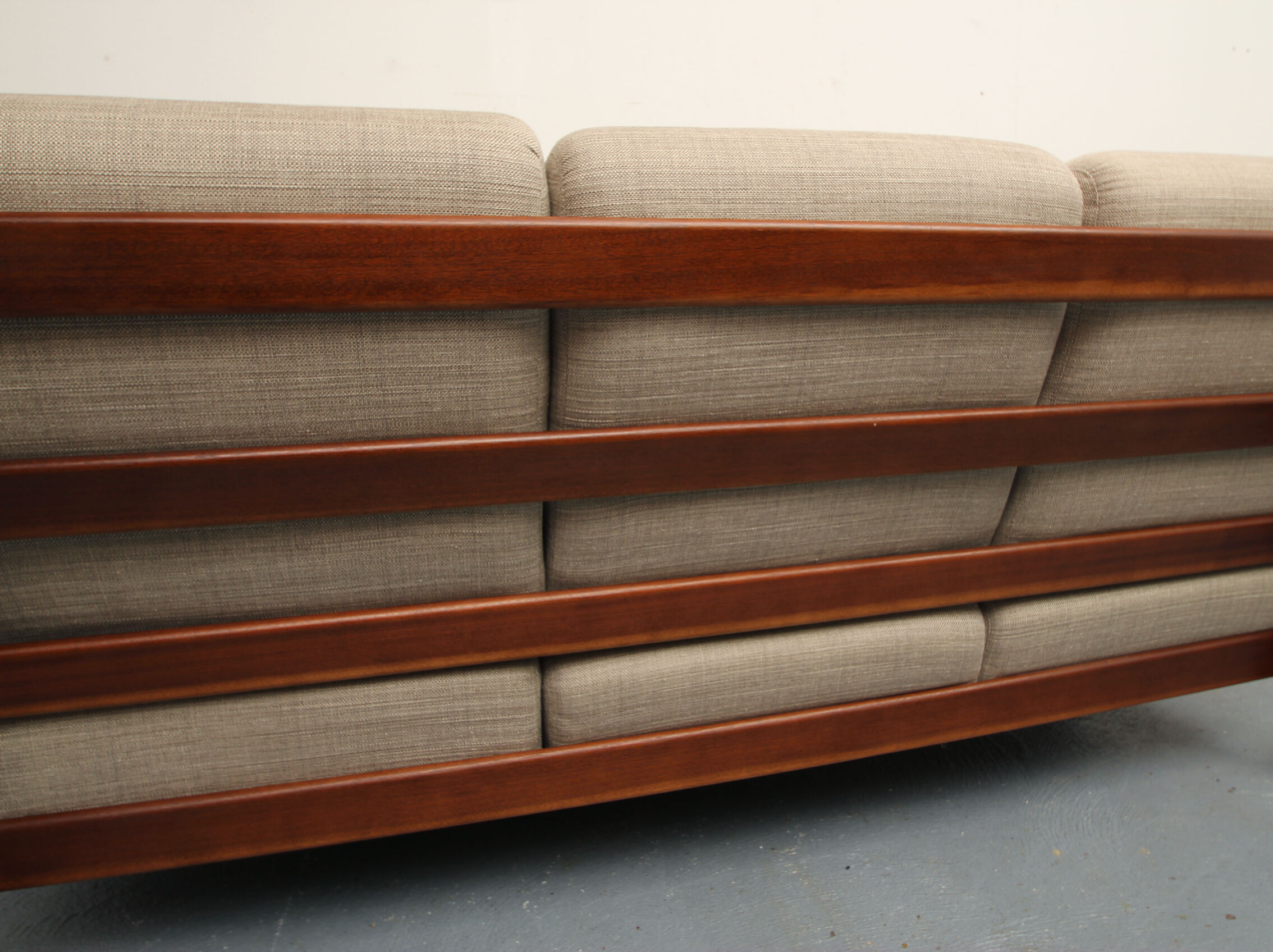 1960s 3-seater in beige