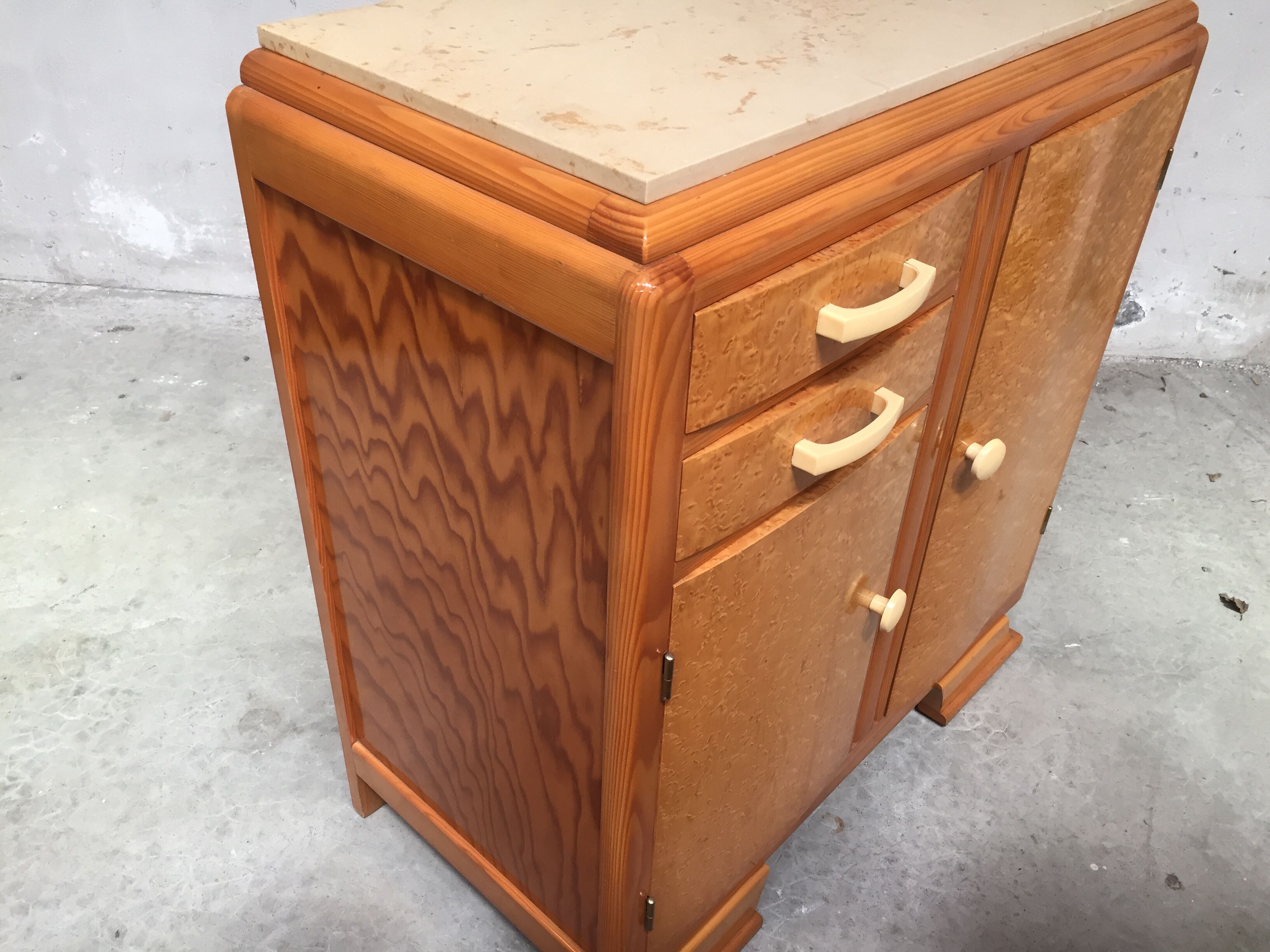 buffet down the 1950s mado