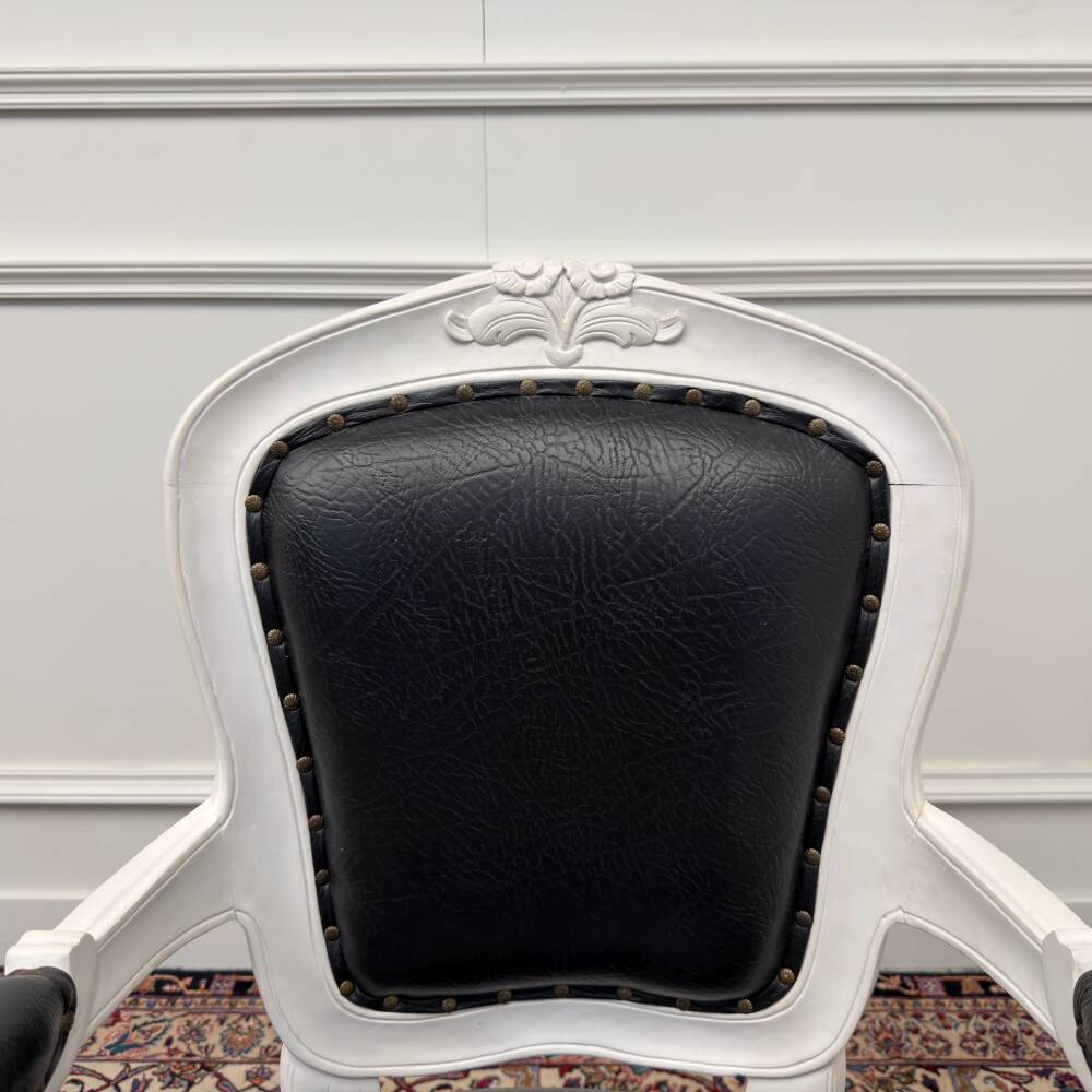 Classic English White Desk Set with Desk Chair