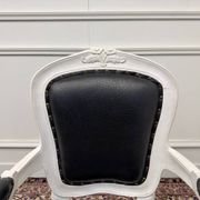 Ensemble de bureau blanc classique avec chaise de bureau