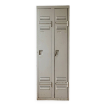Industrial locker: set of 2 grey iron doors