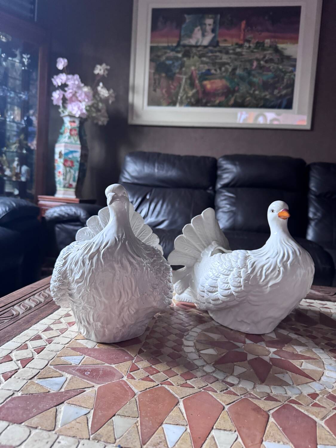 Pair of vintage Regency Italian Dove plant pots