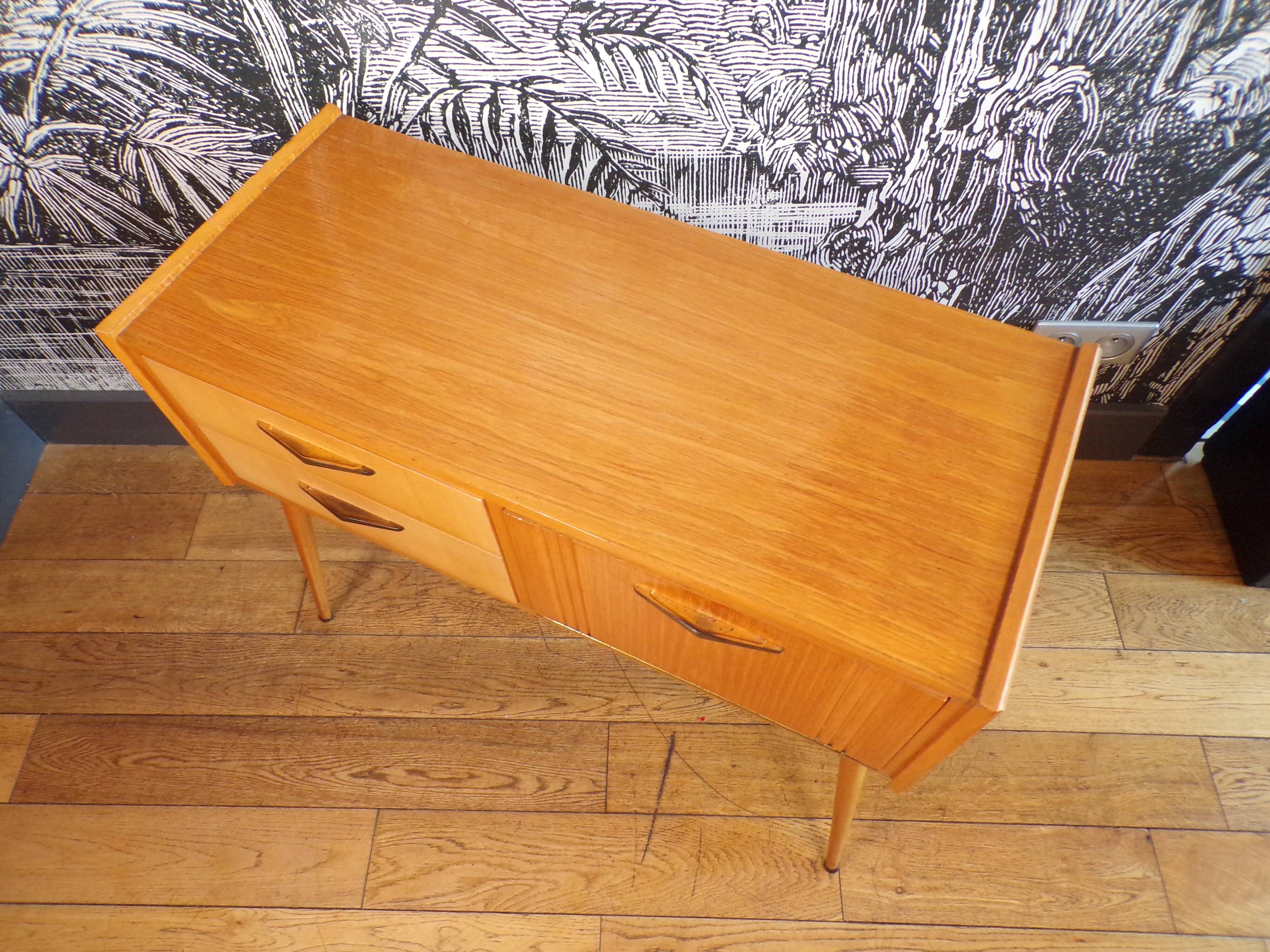 Mini sideboard 1960 with compass feet