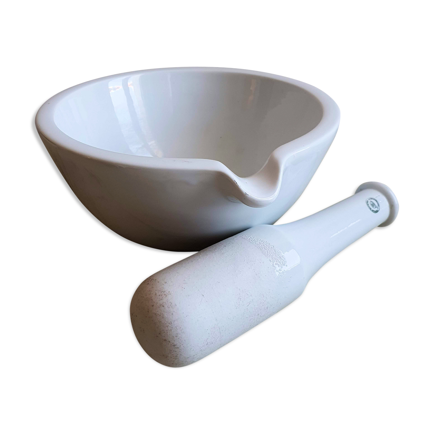 Laboratory mortar in earthenware