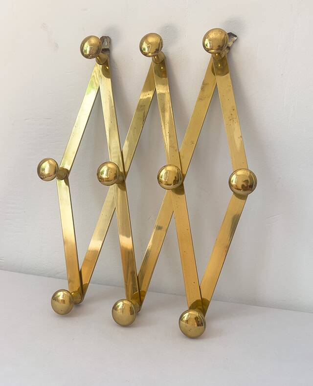Brass accordion coat rack