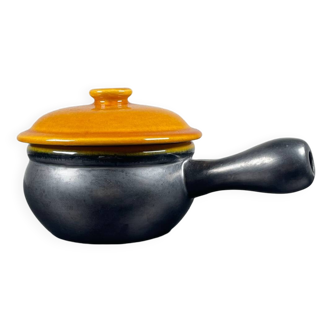 Black and yellow fondue pot