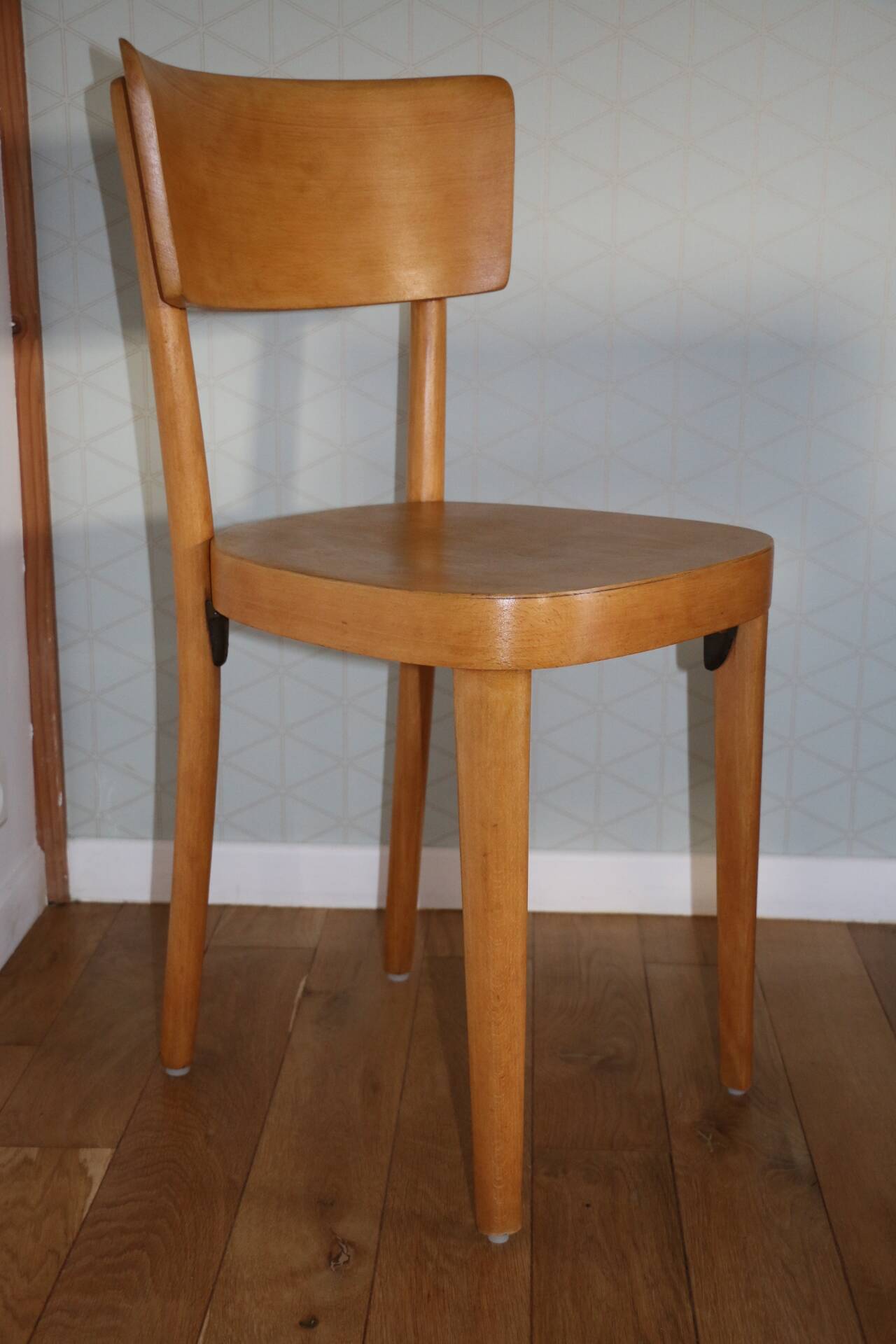 Série de 3 chaises bistrot 1950