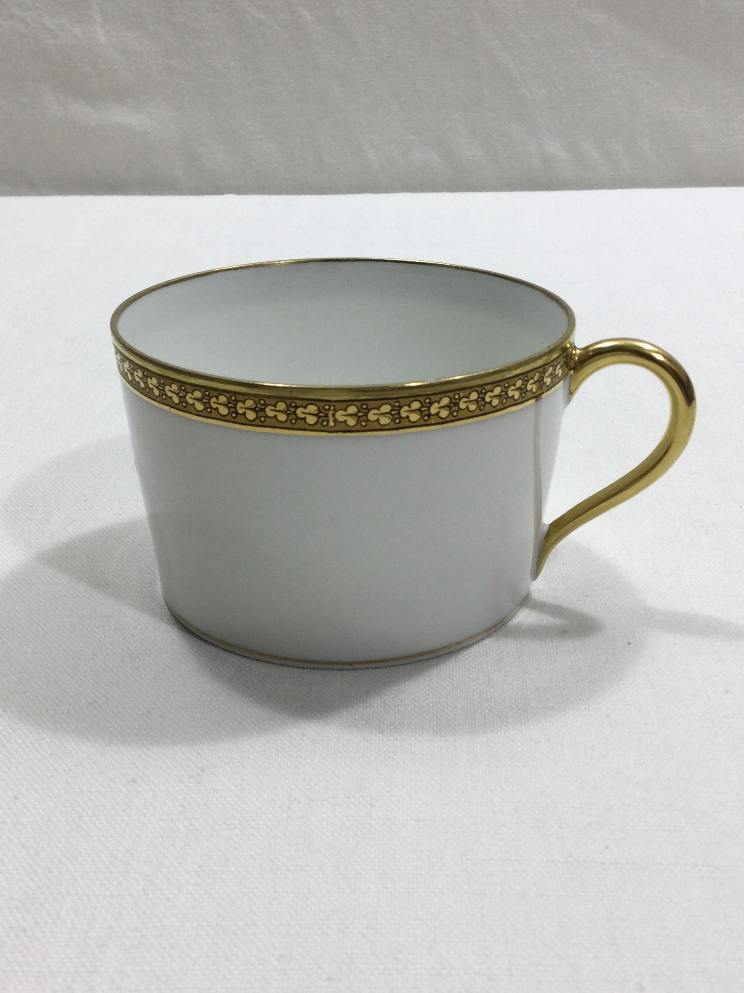 Limoges - Porcelain tea set