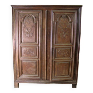 Armoire baroque ancienne