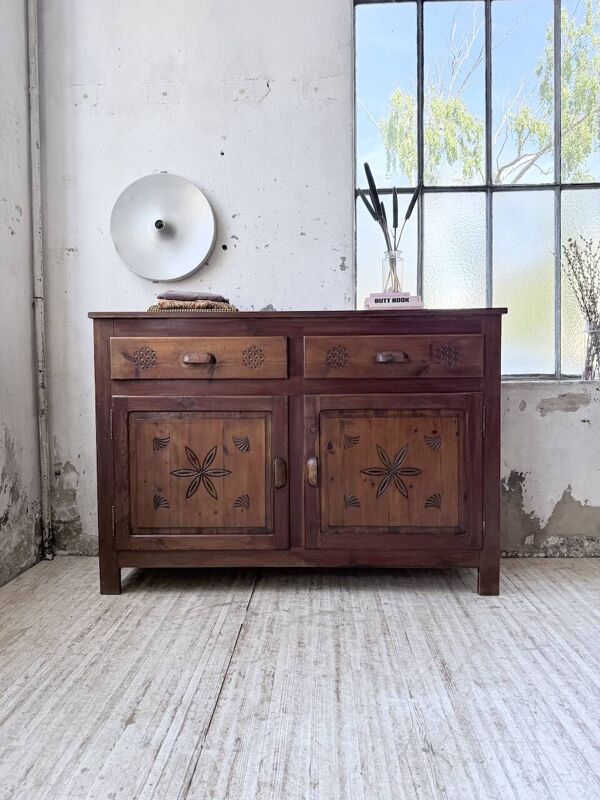 Meuble de rangement confiturier art populaire savoyard 1950